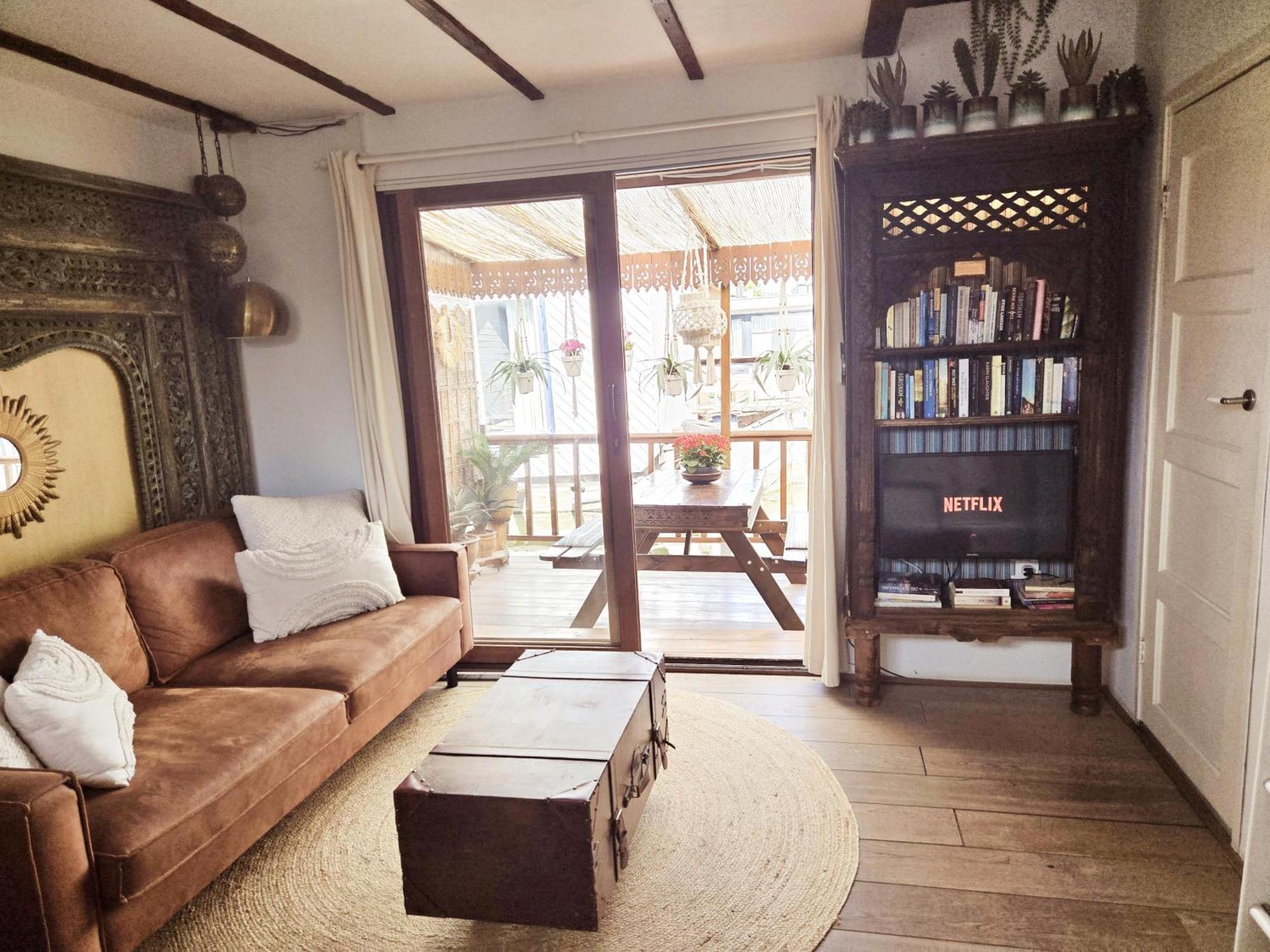 House Boat Studio With Waterfront Terrace อัมสเตอร์ดัม ภายนอก รูปภาพ